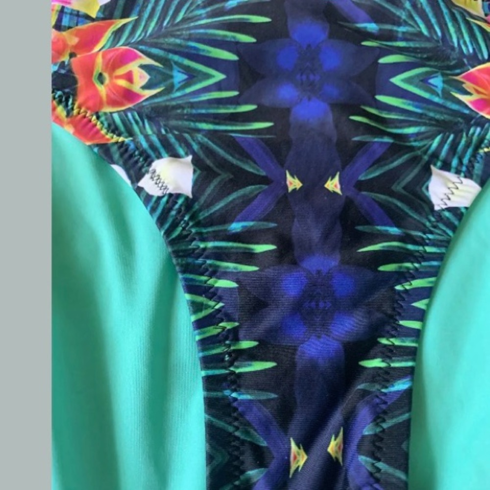 Nanette Lepore Habanera Siren Swim Bottom size L - Picture 9 of 10
